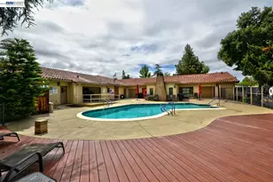 3263 Vineyard Ave, Pleasanton, CA 94566 - Photo 23