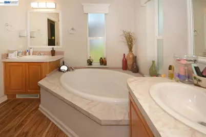 3263 Vineyard Ave. #108, Pleasanton, CA 94566 - Photo 17