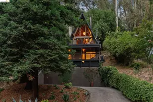 6201 Thornhill Dr, Oakland, CA 94611 - Photo 45