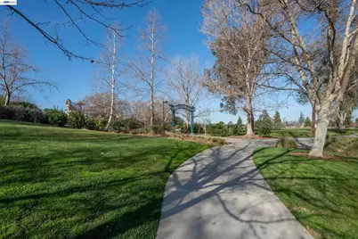 4023 Page Ct, Pleasanton, CA 94588 - Photo 47