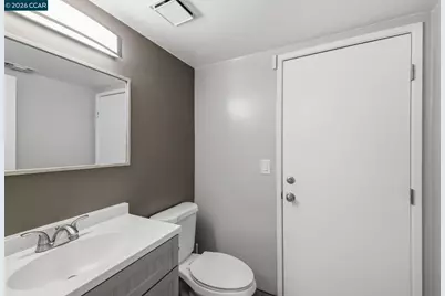 2750 Gomes Ct, Tracy, CA 95376 - Photo 35