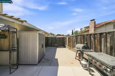 2750 Gomes Ct, Tracy, CA 95376 - Photo 49