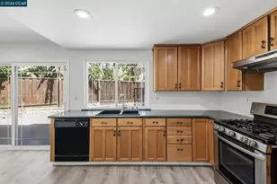 2750 Gomes Ct, Tracy, CA 95376 - Photo 11