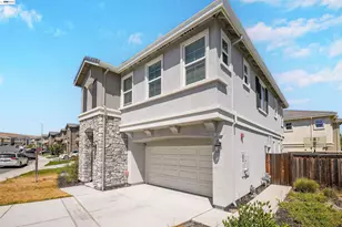 3001 Aragon Dr, Pittsburg, CA 94565 - Photo 3