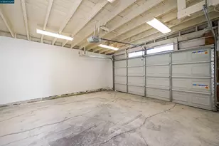 1300 Kains Ave, Berkeley, CA 94702 - Photo 43