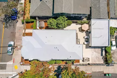 1300 Kains Ave, Berkeley, CA 94702 - Photo 75