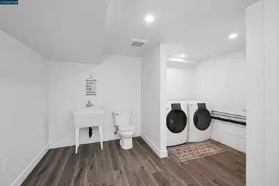 1300 Kains Ave, Berkeley, CA 94702 - Photo 65
