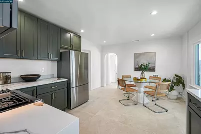 1300 Kains Ave, Berkeley, CA 94702 - Photo 23