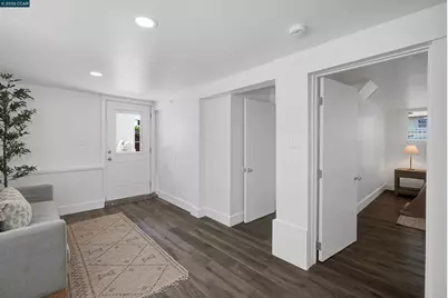 1300 Kains Ave, Berkeley, CA 94702 - Photo 57