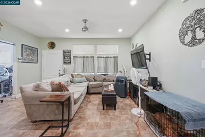 37 Terrace Dr, Concord, CA 94518 - Photo 43