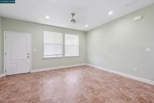 37 Terrace Dr, Concord, CA 94518 - Photo 11