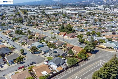 3675 Monterey Blvd, San Leandro, CA 94578 - Photo 45