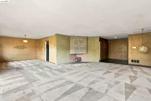 635 Longridge Rd, Oakland, CA 94610 - Photo 9
