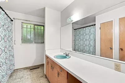 635 Longridge Road, Oakland, CA 94610 - Photo 23