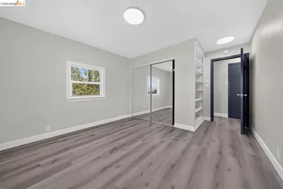 3240 Logan St, Oakland, CA 94601 - Photo 7