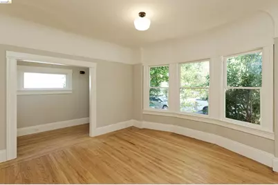 437 51st St, Oakland, CA 94609 - Photo 15