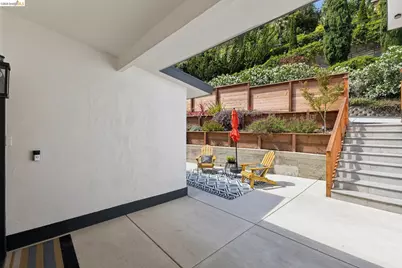 24 Somerset Rd, Piedmont, CA 94611 - Photo 7