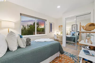 24 Somerset Rd, Piedmont, CA 94611 - Photo 69