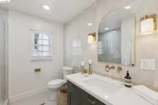 24 Somerset Rd, Piedmont, CA 94611 - Photo 37