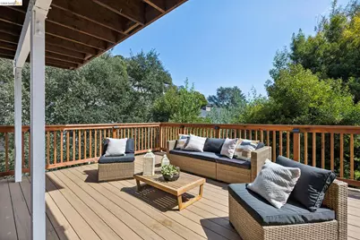 24 Somerset Rd, Piedmont, CA 94611 - Photo 65