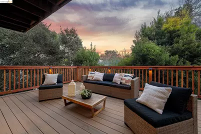24 Somerset Rd, Piedmont, CA 94611 - Photo 71