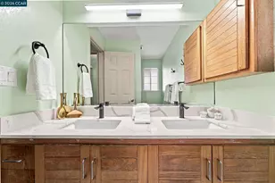 16516 Foothill Blvd, Castro Valley, CA 94578 - Photo 31