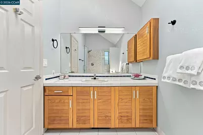 16516 Foothill Blvd, Castro Valley, CA 94578 - Photo 23