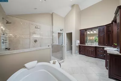 128 Warwick Ct, Alamo, CA 94507 - Photo 37