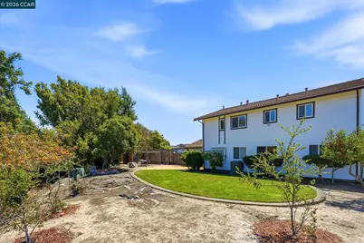 2685 Alhambra Way, Pinole, CA 94564 - Photo 59