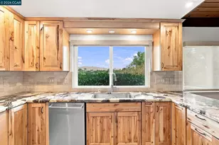 2685 Alhambra Way, Pinole, CA 94564 - Photo 17