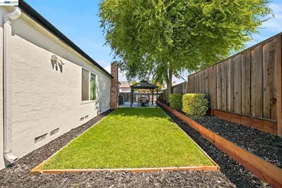 643 Mayten Dr, Livermore, CA 94551 - Photo 23