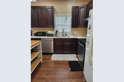2137 27th, Oakland, CA 94606 - Photo 3