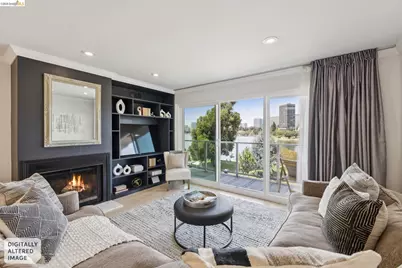 2316 Lakeshore Ave #8, Oakland, CA 94606 - Photo 9