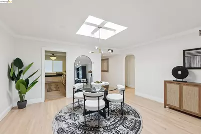 2316 Lakeshore Ave #8, Oakland, CA 94606 - Photo 5