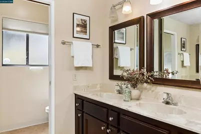 412 Solano Dr, Benicia, CA 94510 - Photo 23