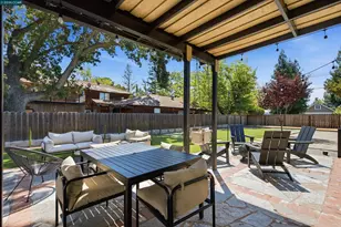 100 Polley Ln, Pleasant Hill, CA 94523 - Photo 15
