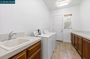 5204 Skyler Ct, Concord, CA 94521 - Photo 45