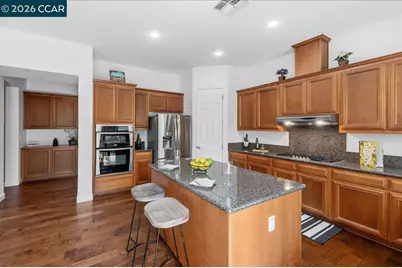 5204 Skyler Court, Concord, CA 94521 - Photo 3