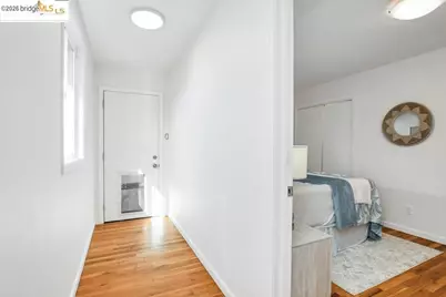 3818 Suter St, Oakland, CA 94619 - Photo 31