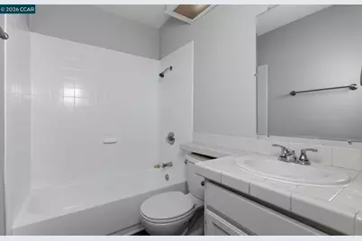 690 Amherst Ct, Fairfield, CA 94533 - Photo 9
