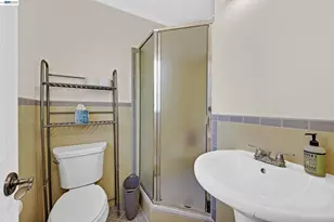 1254 Daily Dr, San Leandro, CA 94577 - Photo 29