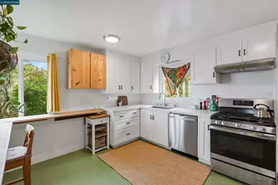 7830 Shevlin Pl, El Cerrito, CA 94530 - Photo 11