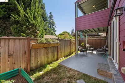 364 Lester Ave, Oakland, CA 94606 - Photo 77