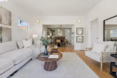 364 Lester Ave, Oakland, CA 94606 - Photo 7