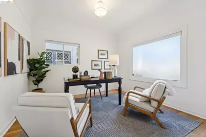 364 Lester Ave, Oakland, CA 94606 - Photo 13
