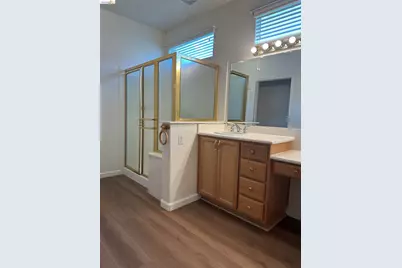 987 Centennial Dr, Brentwood, CA 94513 - Photo 11