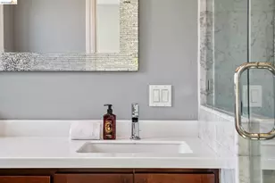 4001 Nevil St, Oakland, CA 94601 - Photo 45