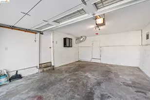 4001 Nevil St, Oakland, CA 94601 - Photo 63