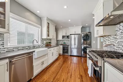 4001 Nevil St, Oakland, CA 94601 - Photo 23