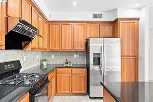 4401 Brannigan St, Dublin, CA 94568 - Photo 9